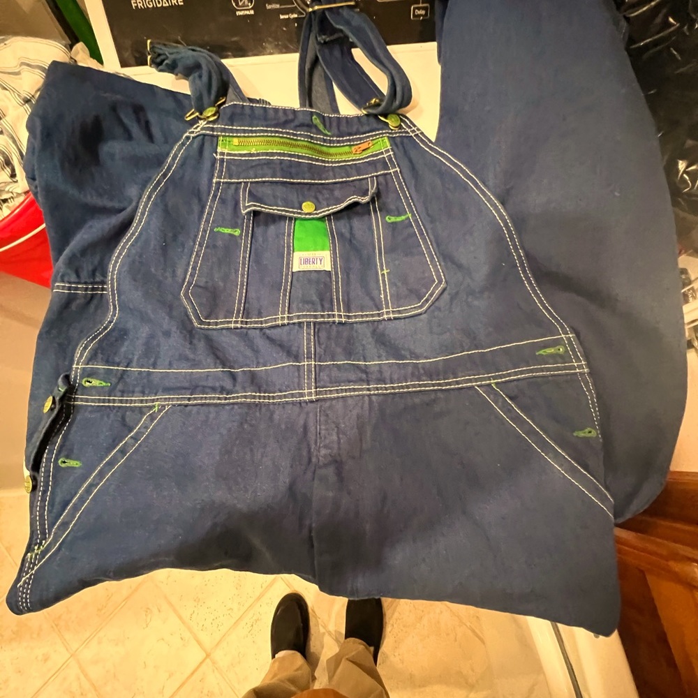 New Without  ,Liberty Overalls sz 34 x 30  made 4 men’s  but women can wear